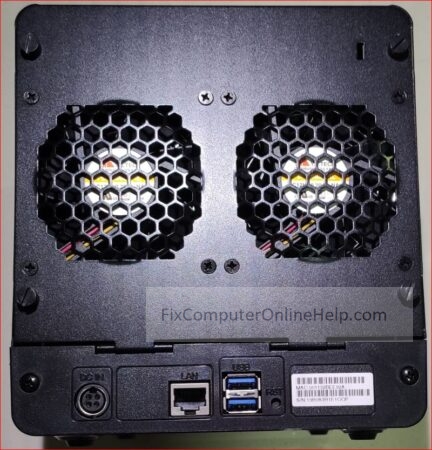 4 - back of synology ds420j